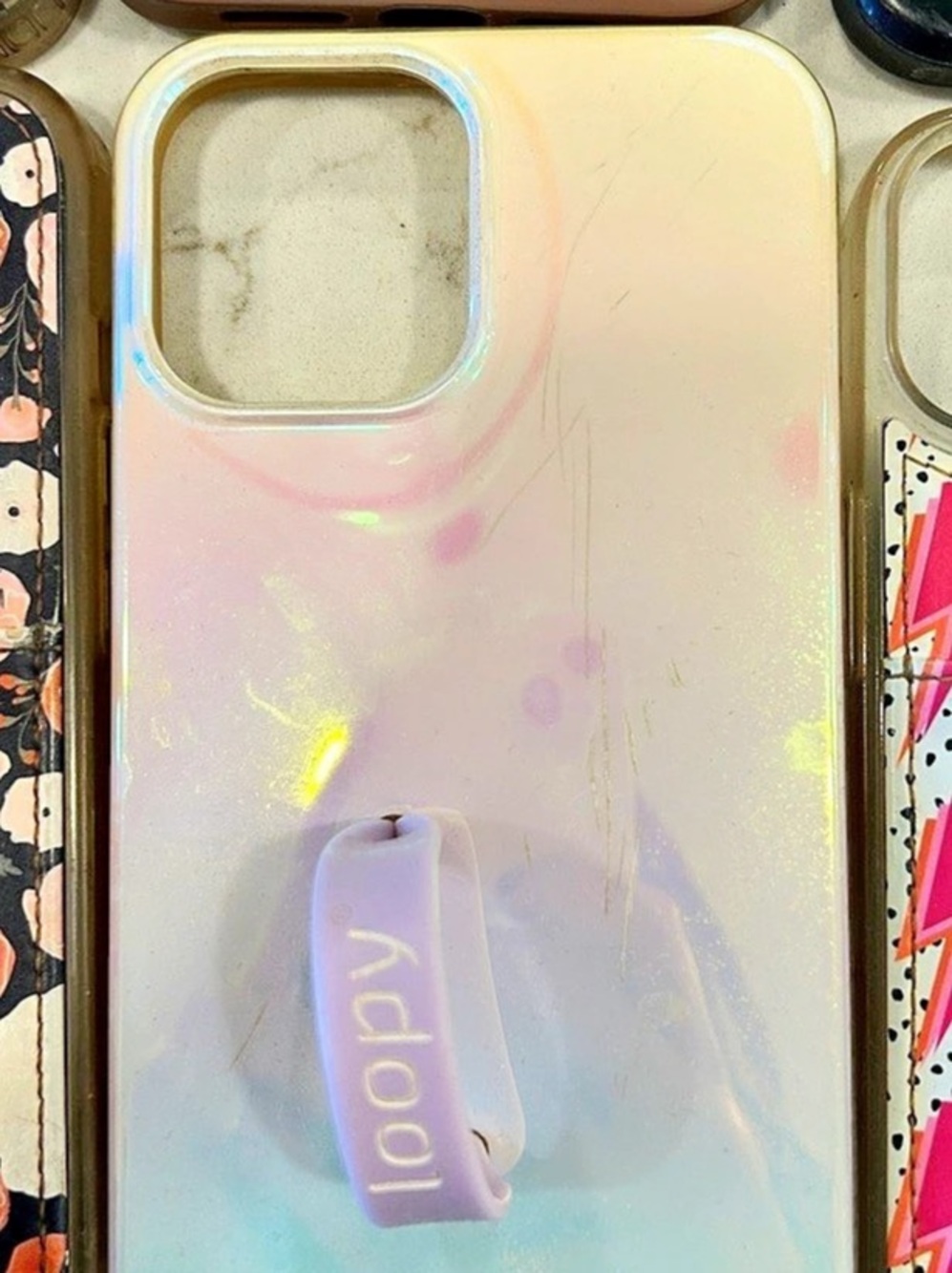 Loopy cases - Picture 2 of 2